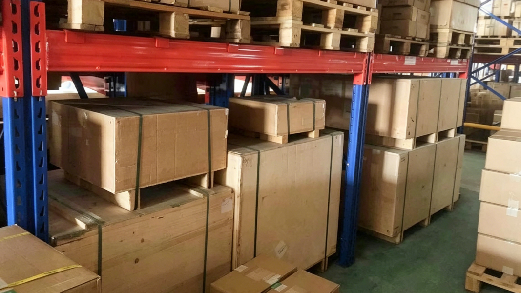 Extensive Inventory & Fast Shipping